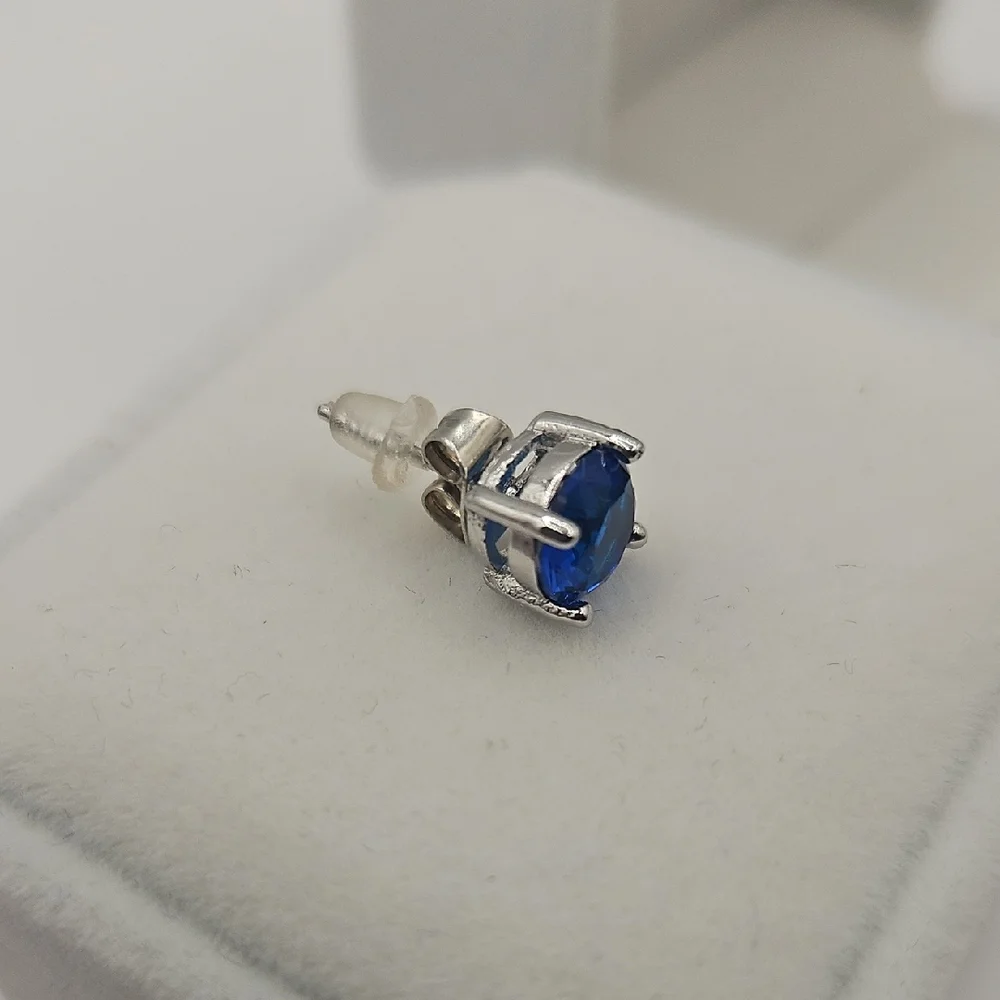Effy Sapphire Blue Stud Earrings - Picture 5 of 12